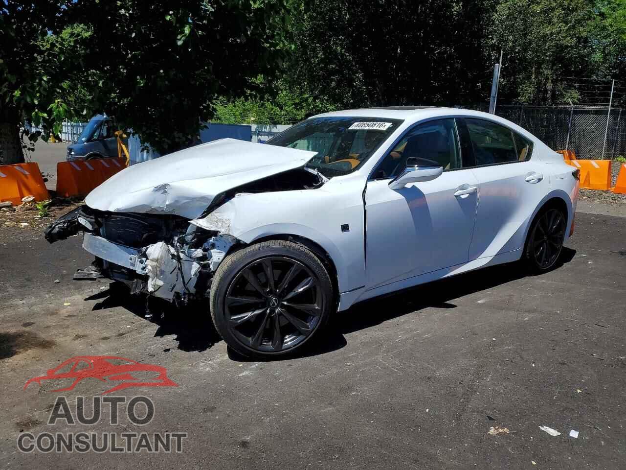 LEXUS IS 2025 - JTHB81F20S5054712