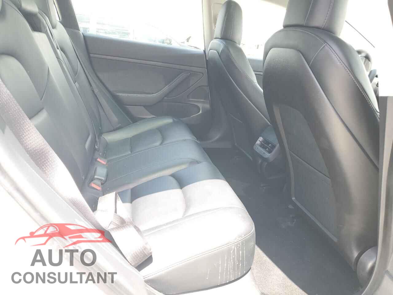 TESLA MODEL 3 2020 - 5YJ3E1EA4LF590697