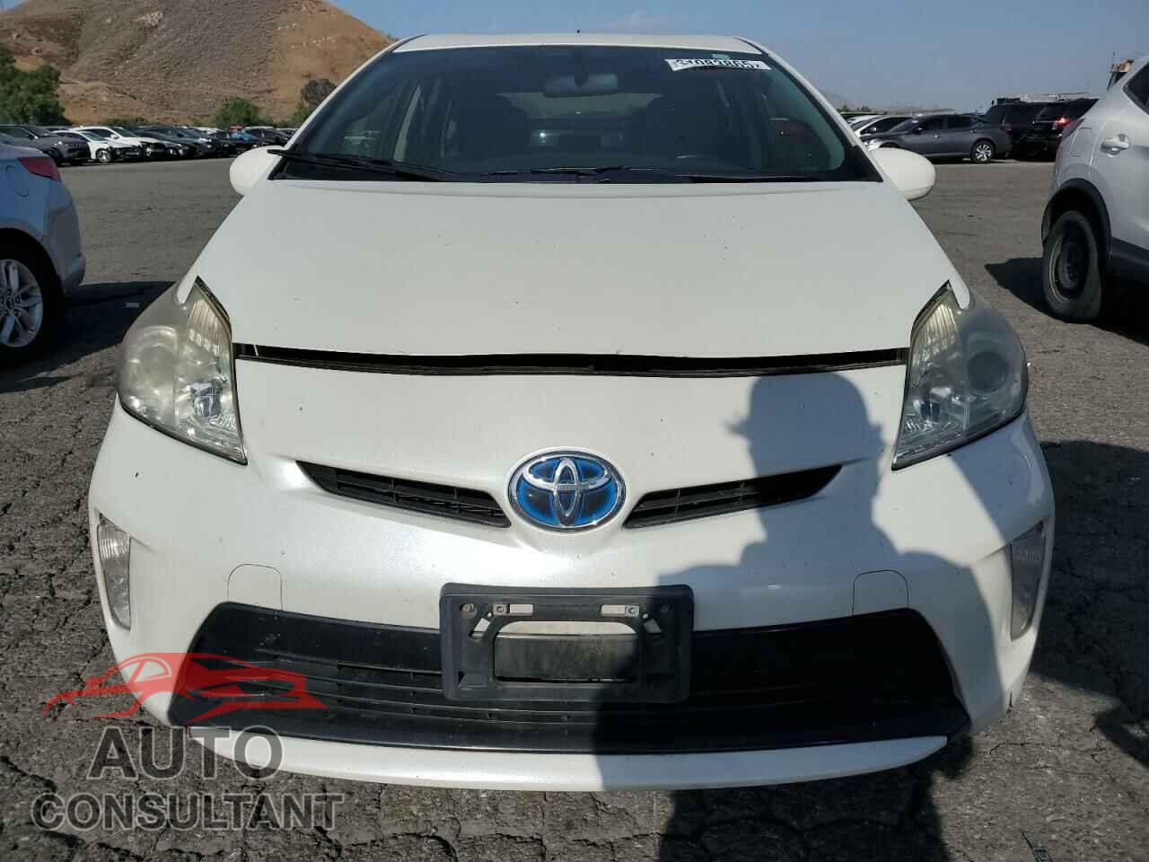 TOYOTA PRIUS 2015 - JTDKN3DU3F2000290