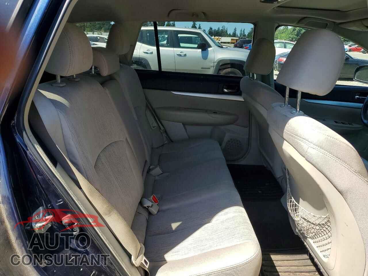 SUBARU OUTBACK 2013 - 4S4BRBGC8D3312822