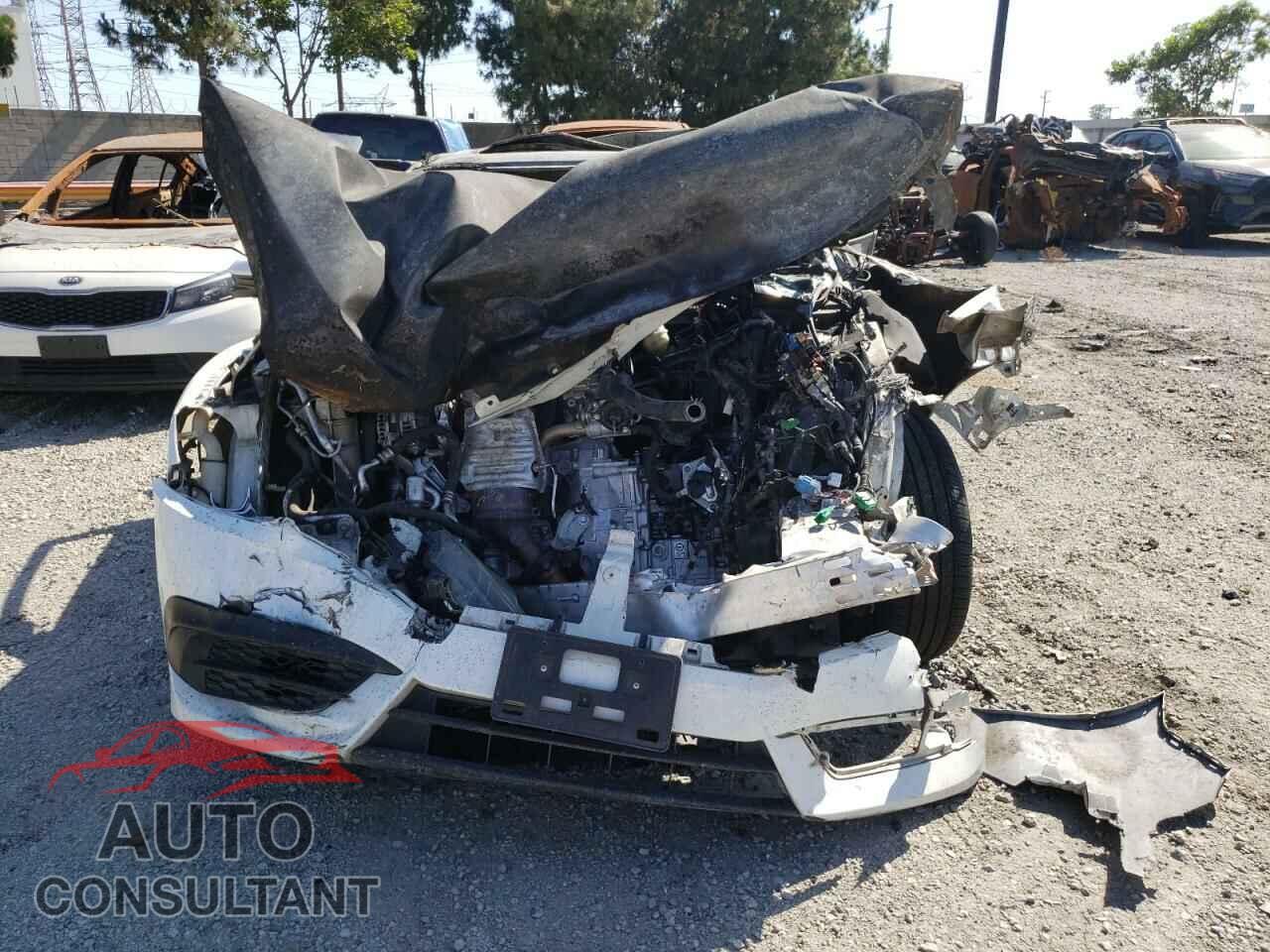 HONDA CIVIC 2018 - 2HGFC2F76JH502575