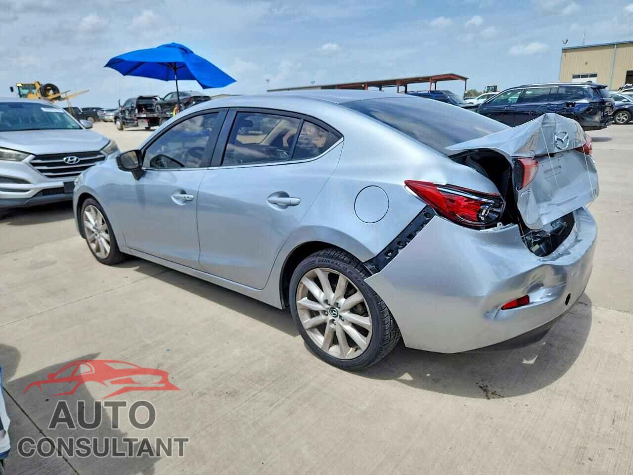 MAZDA 3 2017 - 3MZBN1V74HM113168