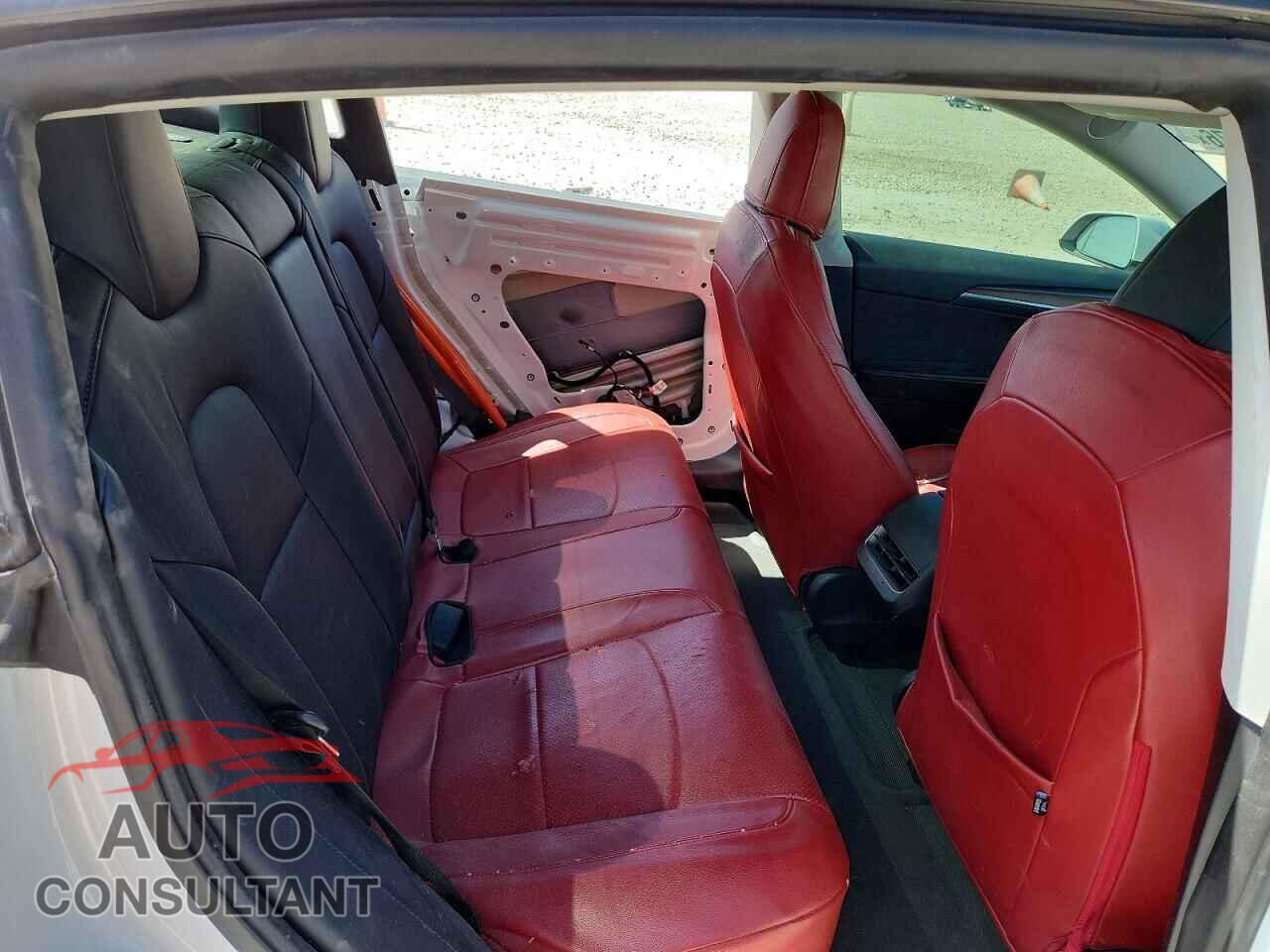 TESLA MODEL 3 2021 - 5YJ3E1EA7MF099719