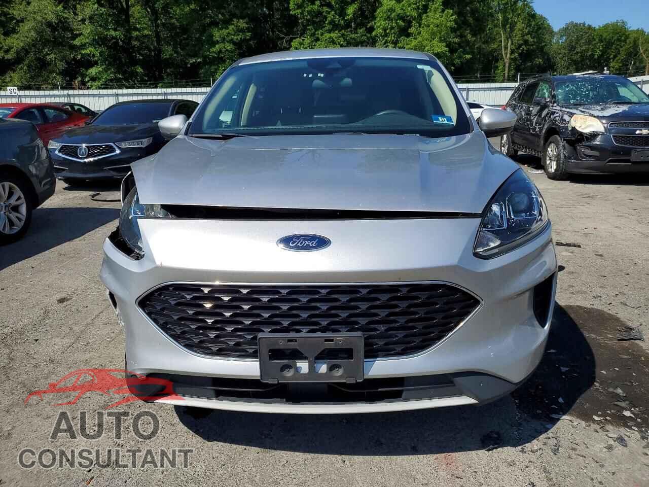 FORD ESCAPE 2020 - 1FMCU0G61LUA72071