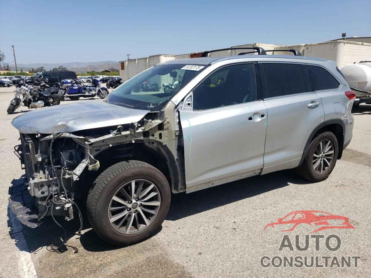 TOYOTA HIGHLANDER 2017 - 5TDJZRFH6HS418891