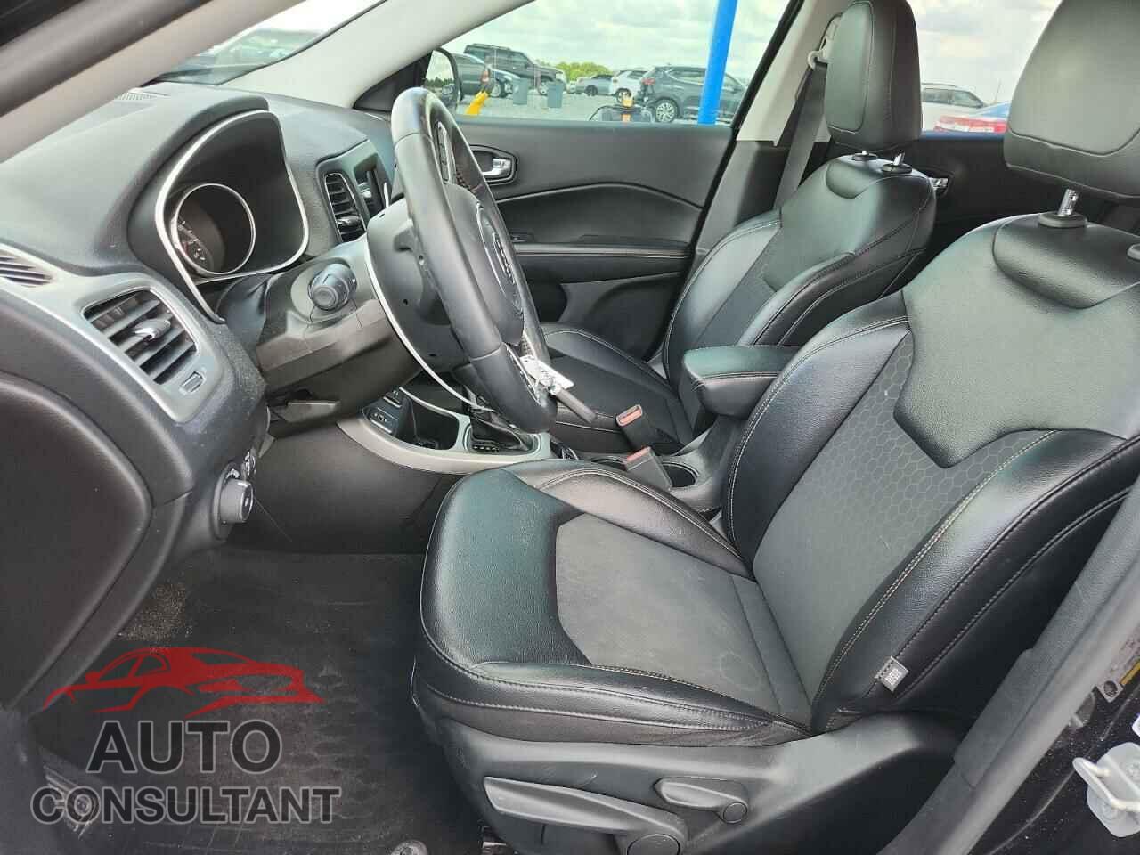 JEEP COMPASS 2019 - 3C4NJCBB6KT788985