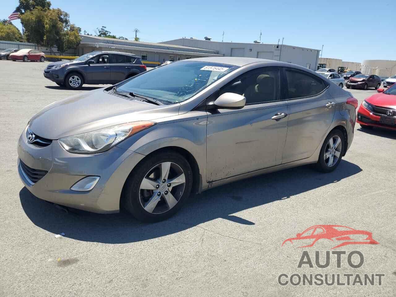 HYUNDAI ELANTRA 2013 - 5NPDH4AE5DH301920
