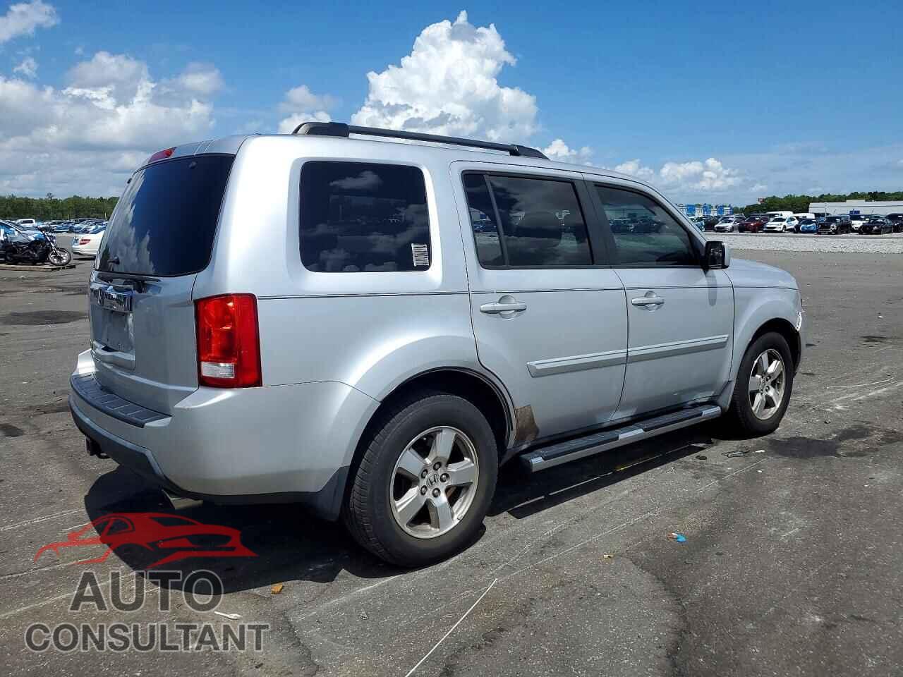HONDA PILOT 2009 - 5FNYF38579B022725