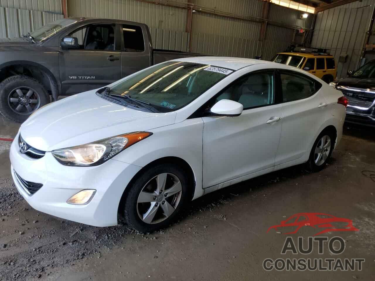 HYUNDAI ELANTRA 2013 - 5NPDH4AE1DH405577