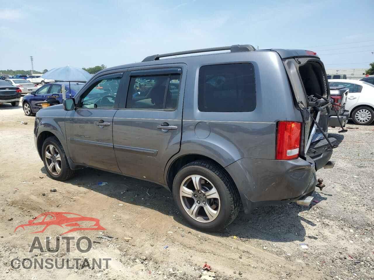 HONDA PILOT 2015 - 5FNYF3H37FB007362