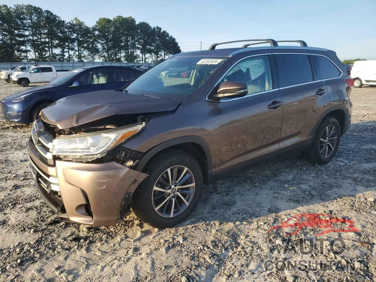 TOYOTA HIGHLANDER 2019 - 5TDKZRFH9KS328579