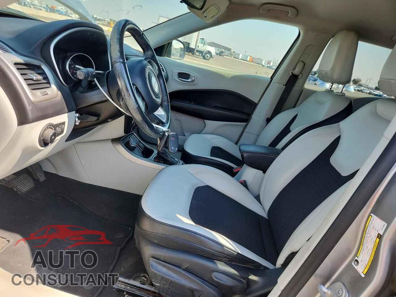 JEEP COMPASS 2017 - 3C4NJDBB2HT616662