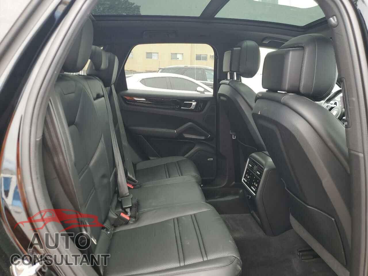 PORSCHE CAYENNE 2020 - WP1AA2AY3LDA08851