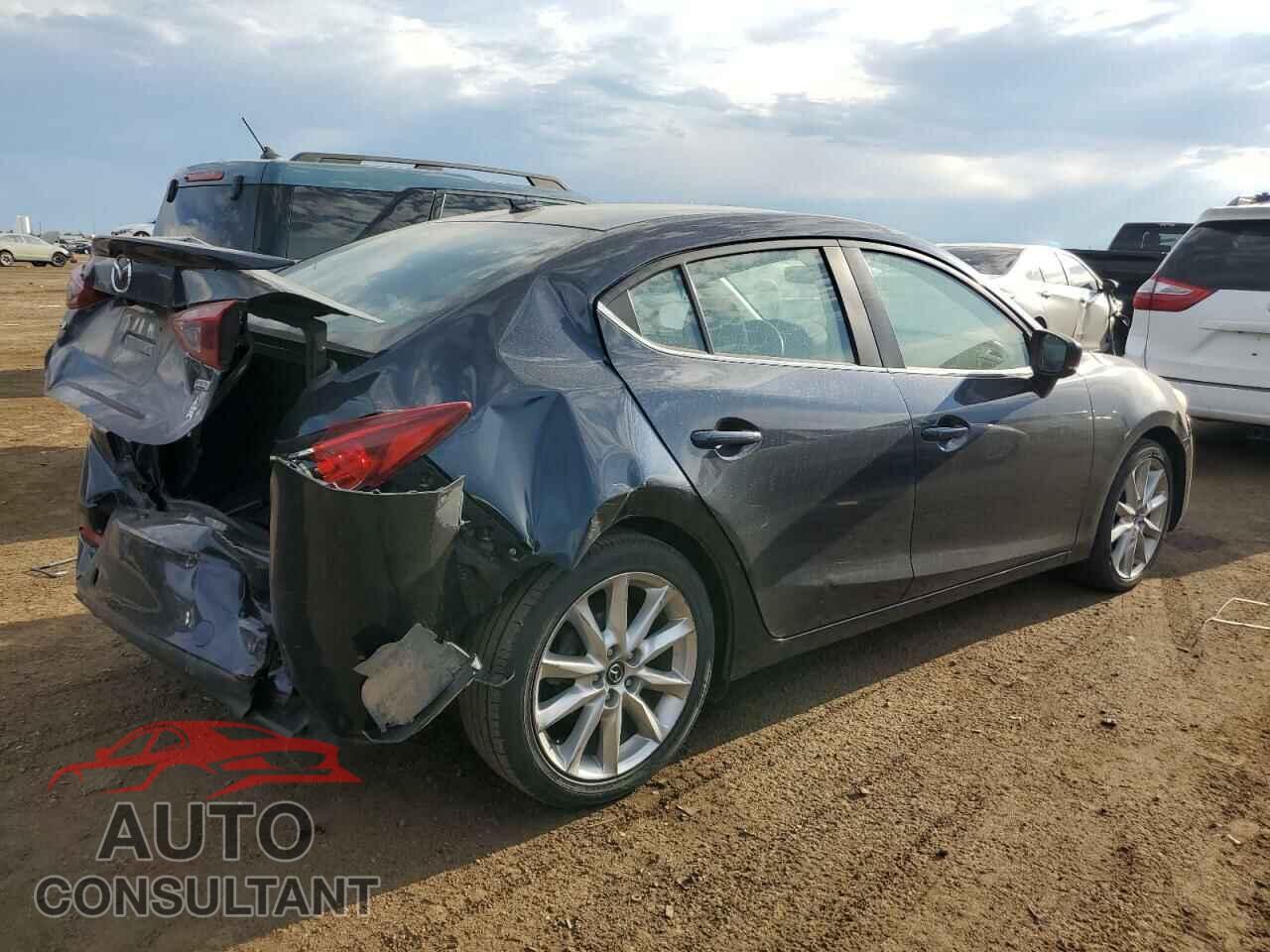 MAZDA 3 2017 - 3MZBN1V79HM116129