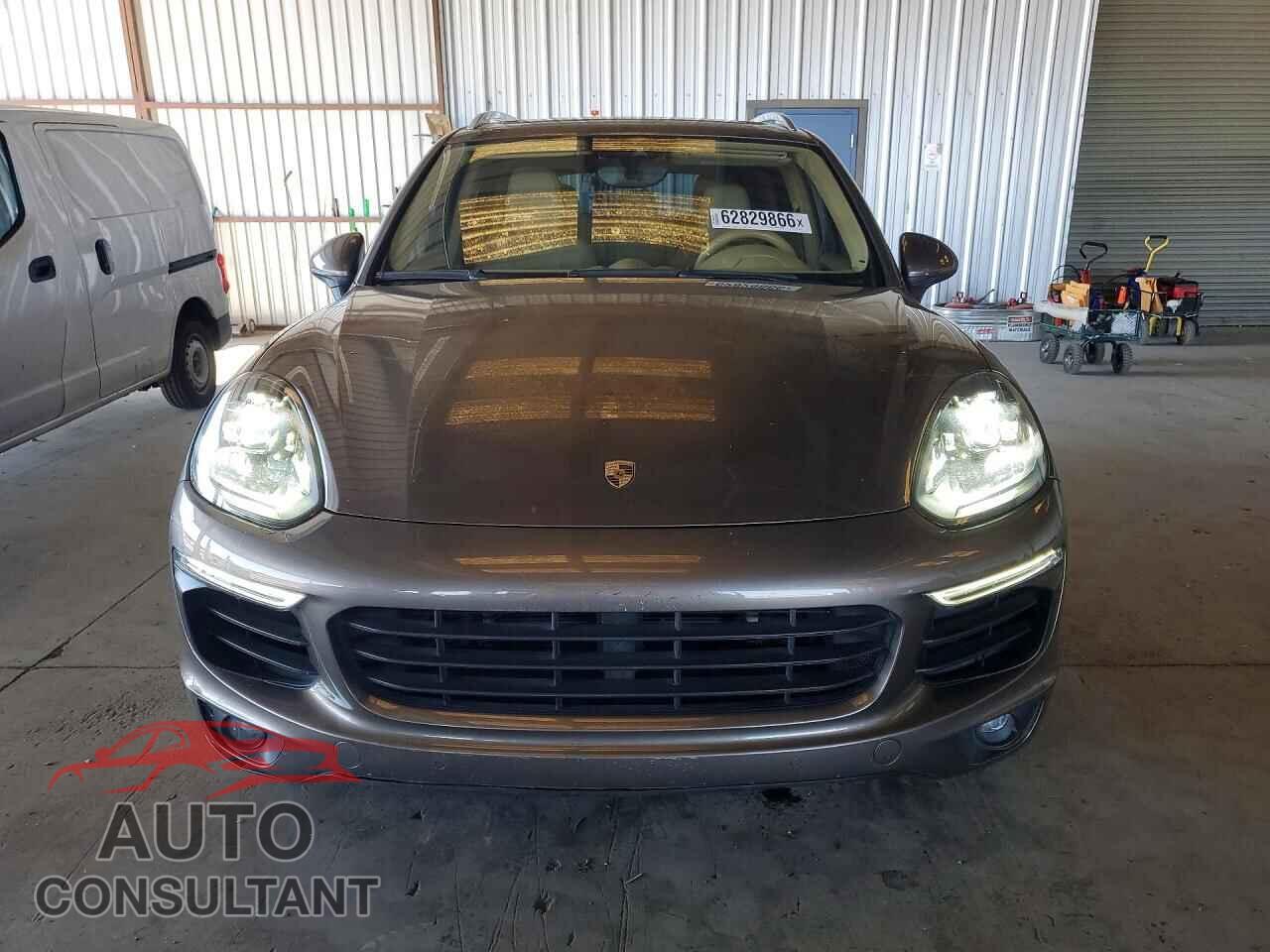 PORSCHE CAYENNE 2016 - WP1AE2A24GLA64261