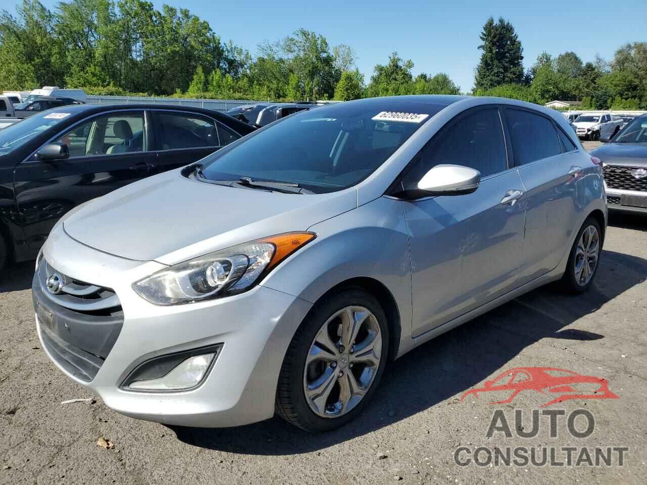 HYUNDAI ELANTRA 2013 - KMHD35LE1DU027778