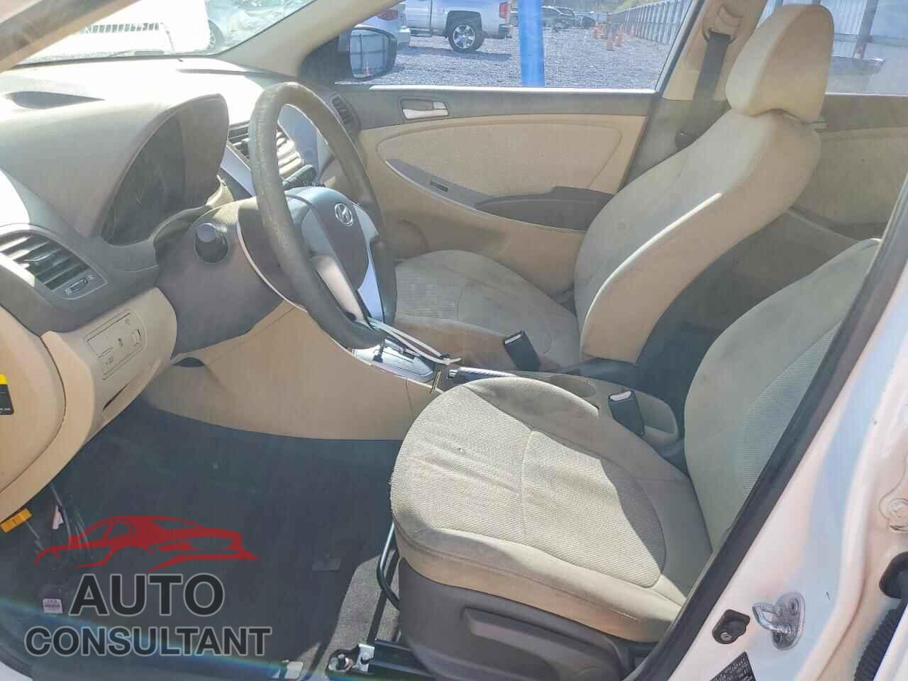 HYUNDAI ACCENT 2012 - KMHCT4AE5CU070141