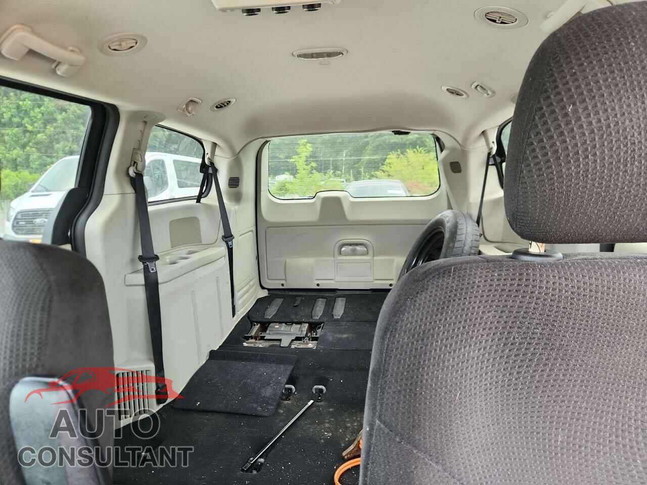 DODGE CARAVAN 2013 - 2C4RDGCG3DR524090
