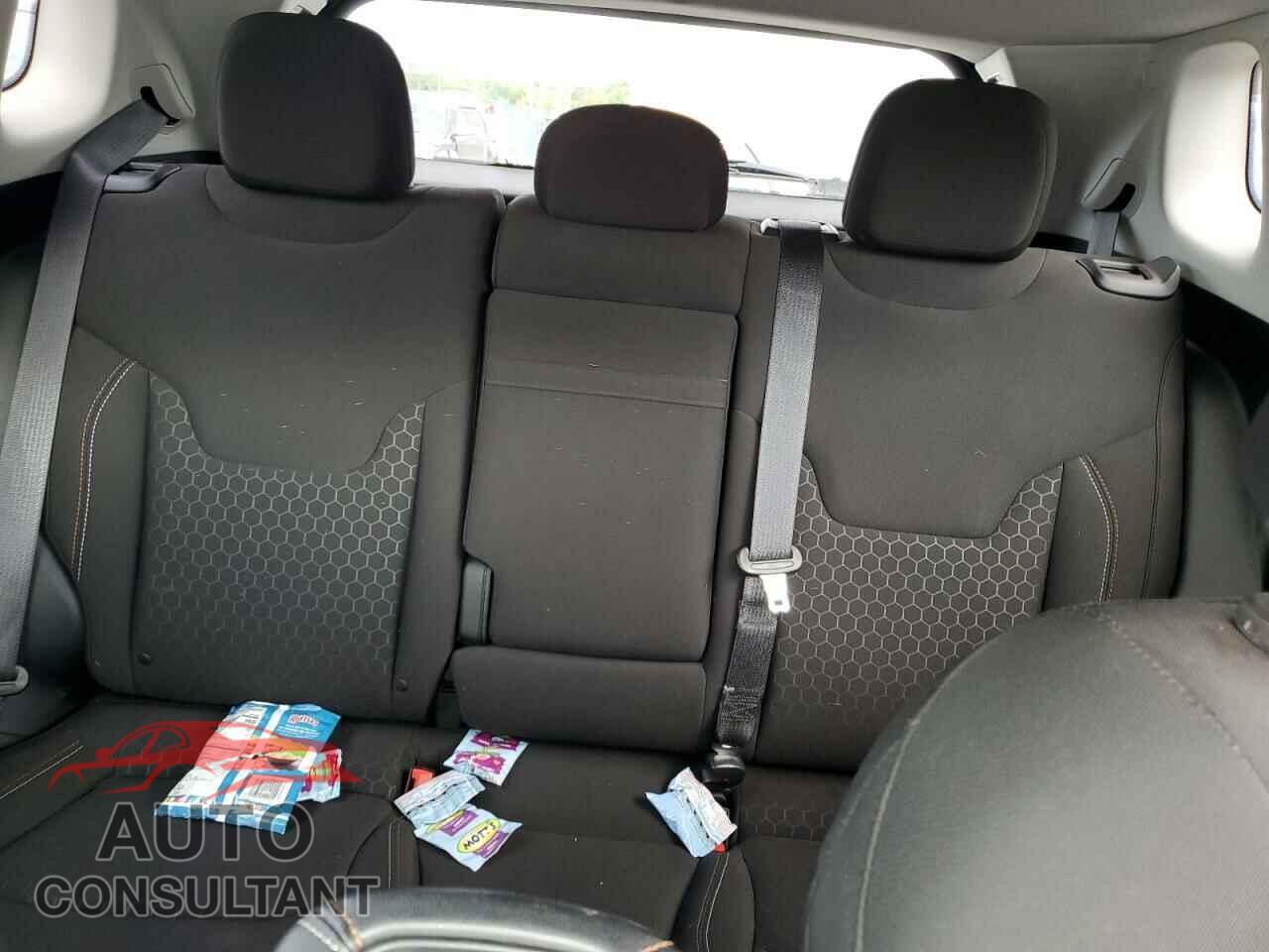 JEEP COMPASS 2018 - 3C4NJDAB9JT307682