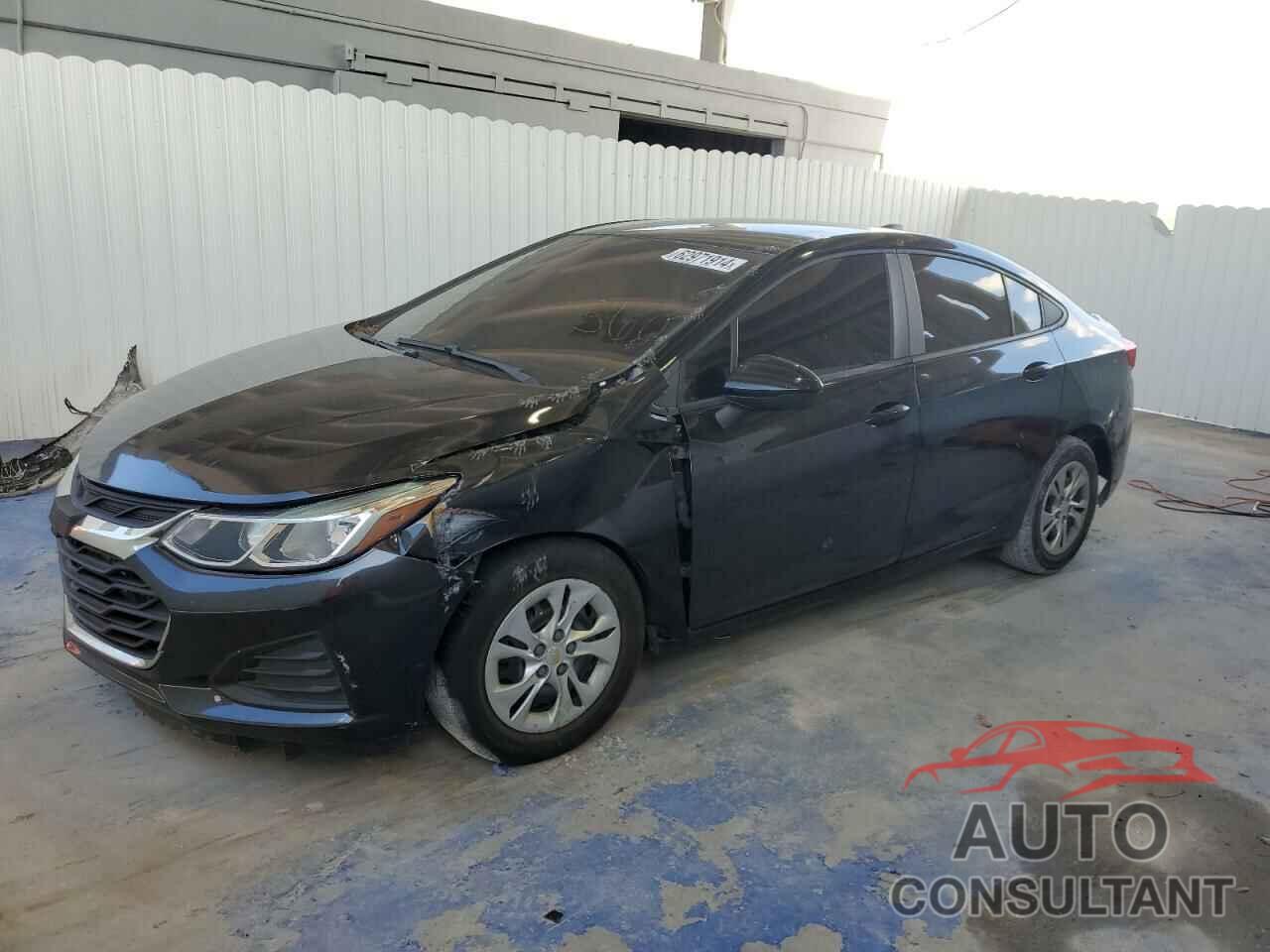 CHEVROLET CRUZE 2019 - 1G1BC5SM5K7135359