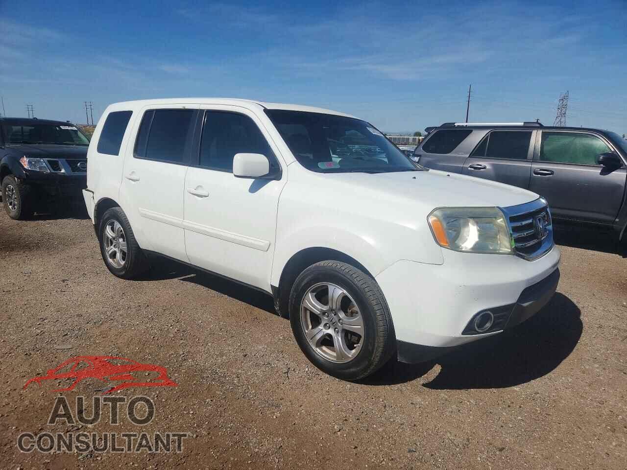 HONDA PILOT 2013 - 5FNYF3H52DB024133