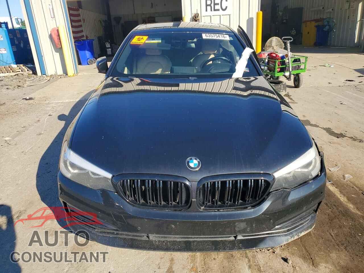 BMW 5 SERIES 2017 - WBAJA7C39HWA70184