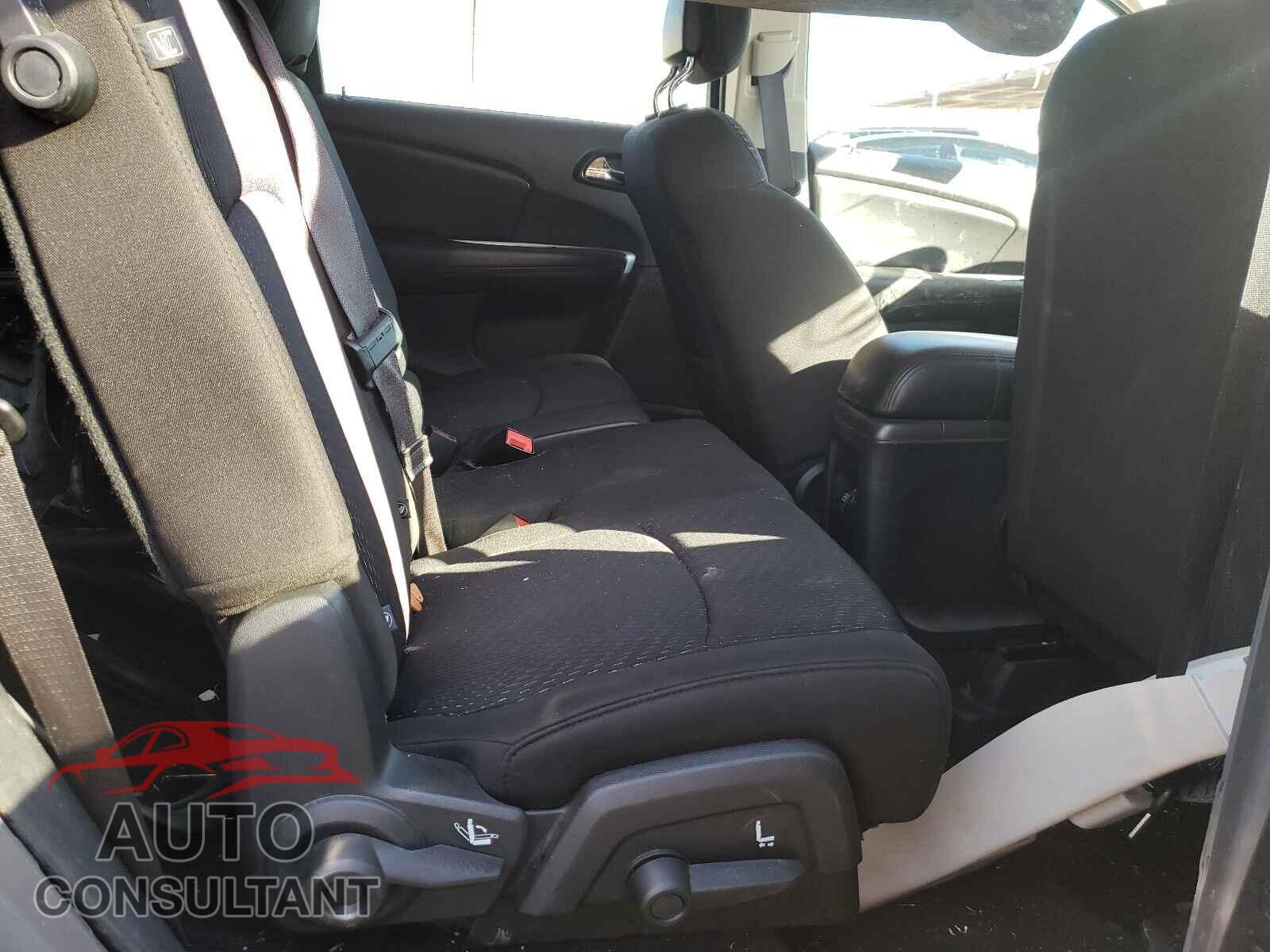 DODGE JOURNEY 2019 - 3C4PDCBB6KT860333