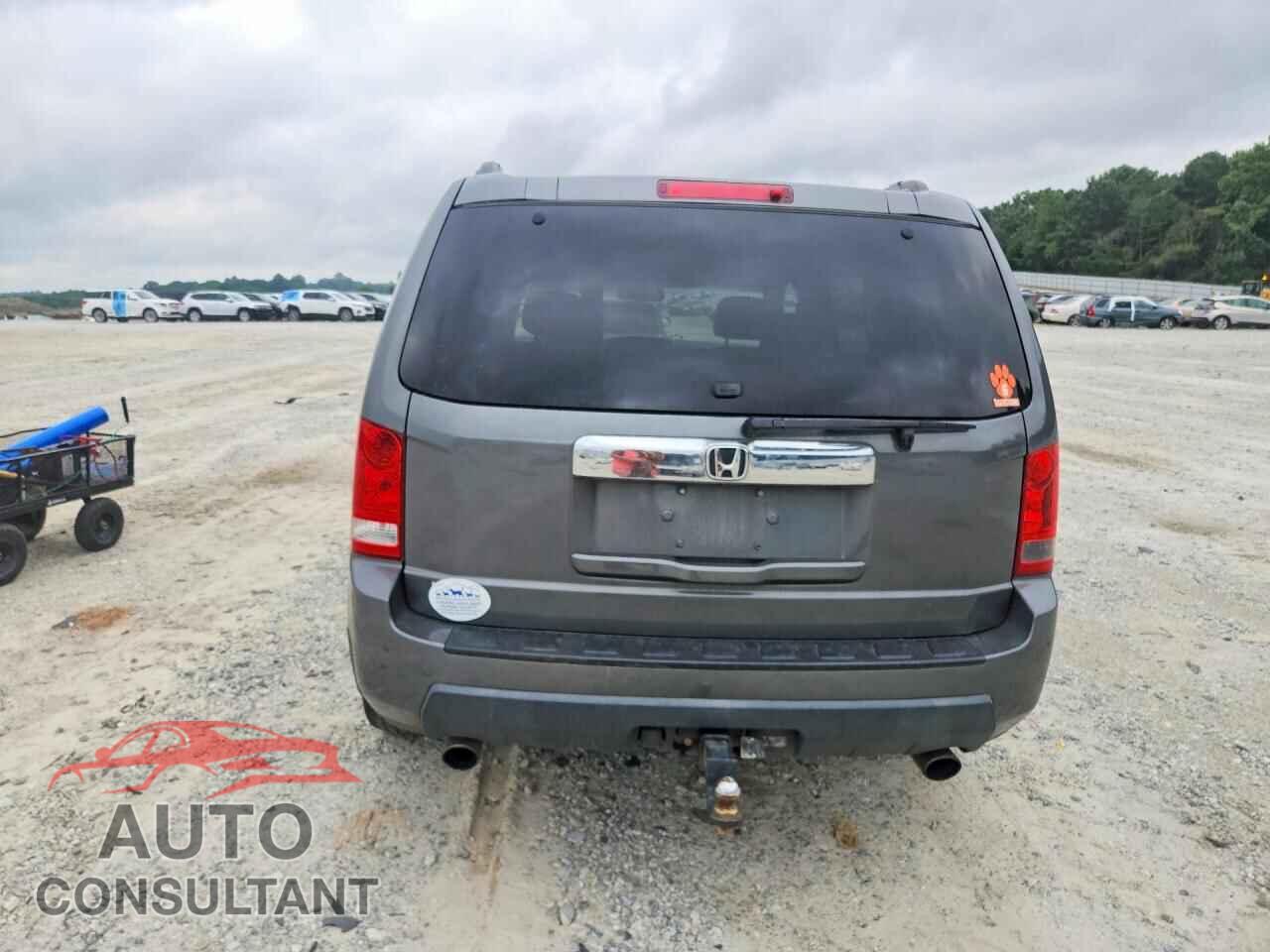 HONDA PILOT 2011 - 5FNYF3H59BB023056