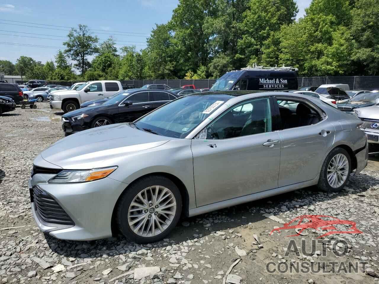 TOYOTA CAMRY 2019 - 4T1B11HK0KU168097