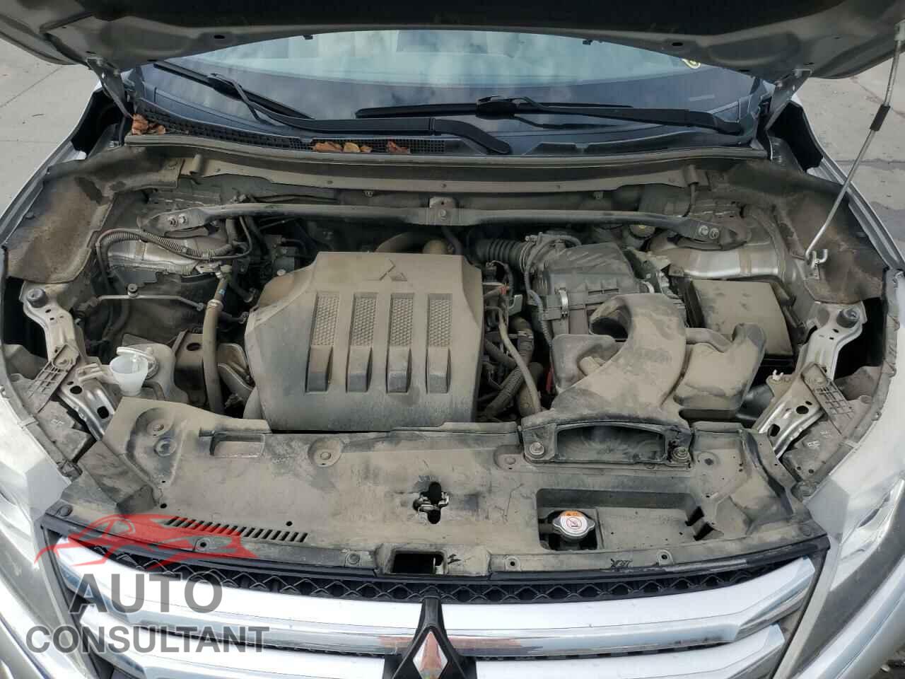 MITSUBISHI ECLIPSE 2018 - JA4AT5AA9JZ041654