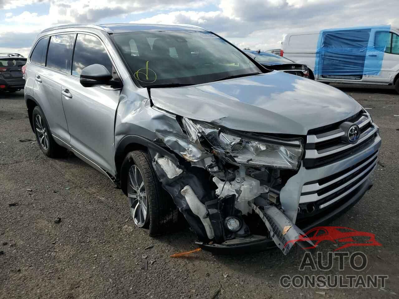 TOYOTA HIGHLANDER 2017 - 5TDJZRFH7HS362072