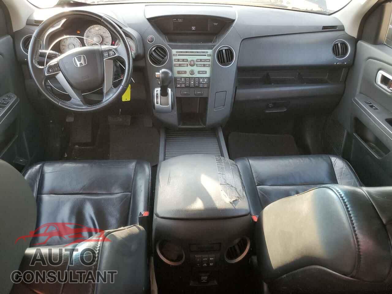 HONDA PILOT 2011 - 5FNYF3H57BB026537