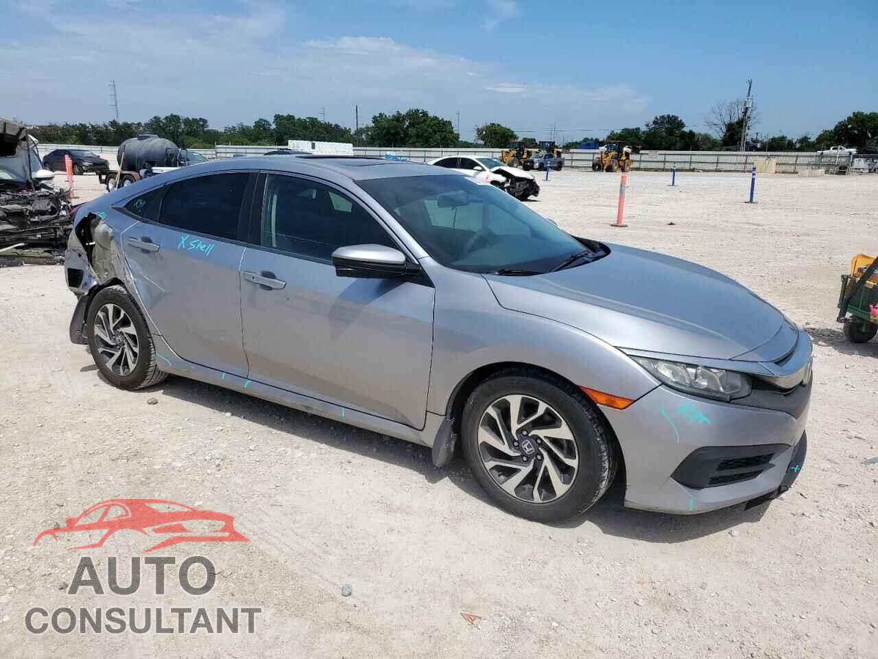 HONDA CIVIC 2017 - 19XFC2F72HE047163