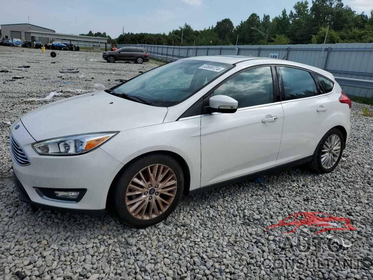 FORD FOCUS 2018 - 1FADP3N27JL261611