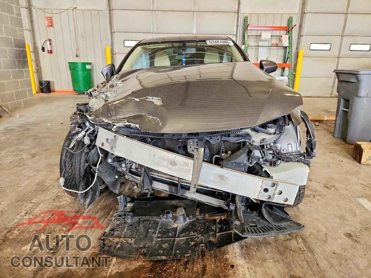 LEXUS IS 2014 - JTHCF1D26E5003653