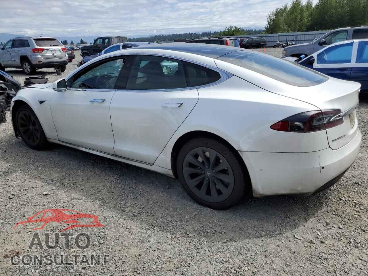 TESLA MODEL S 2018 - 5YJSA1E28JF297091