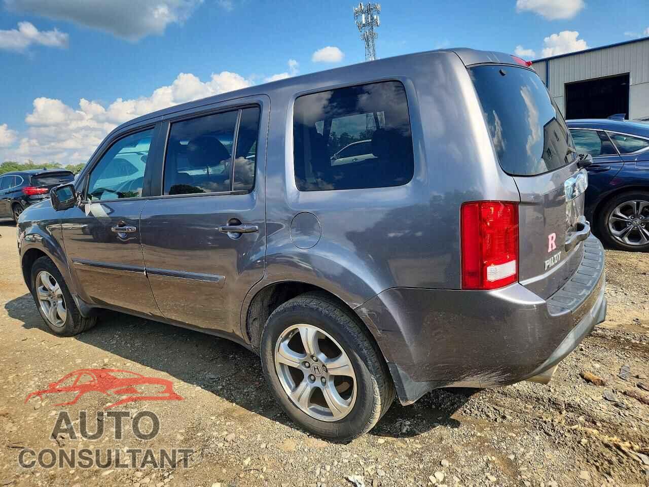HONDA PILOT 2014 - 5FNYF3H55EB011555