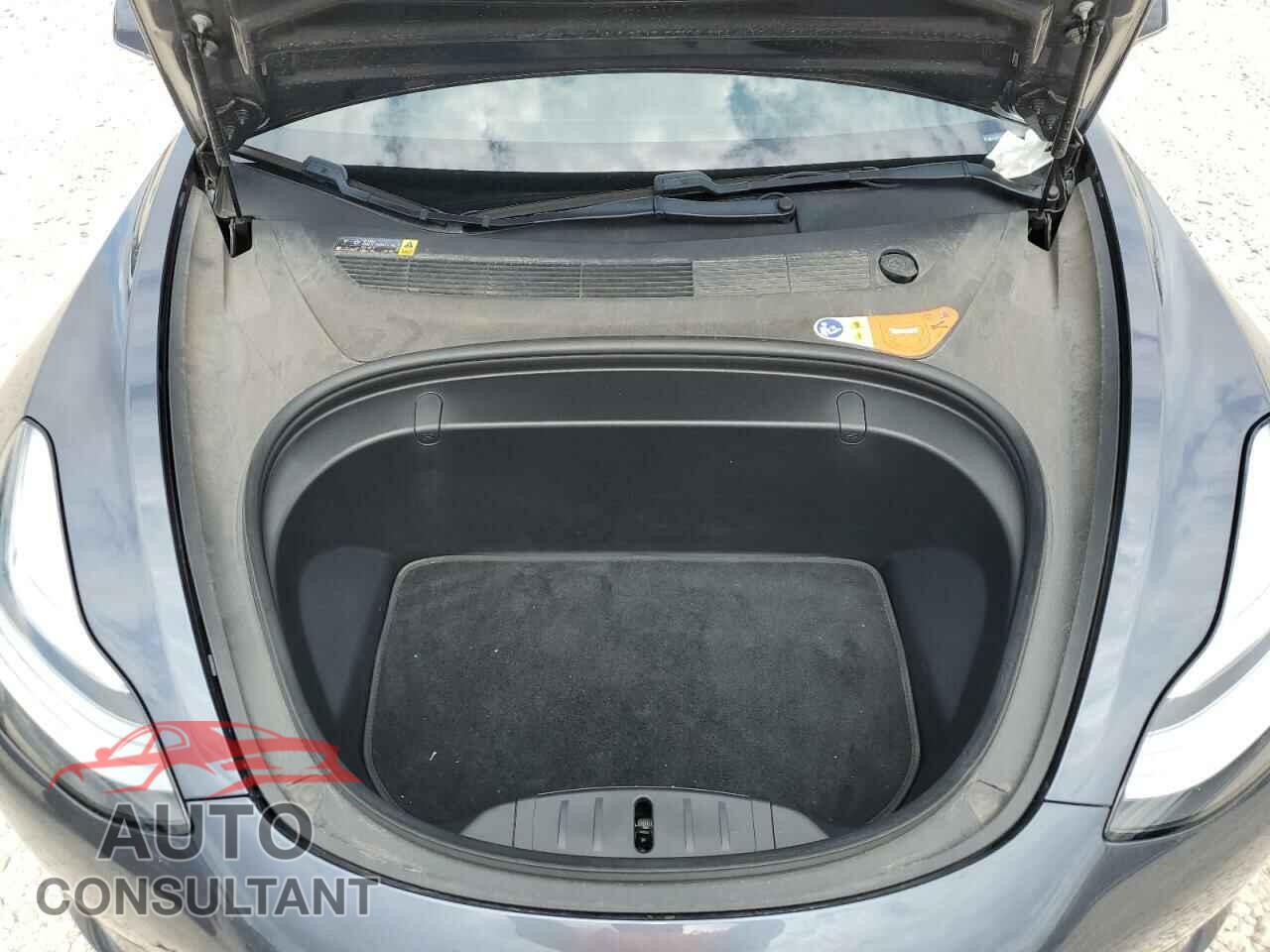 TESLA MODEL 3 2018 - 5YJ3E1EA7JF020061