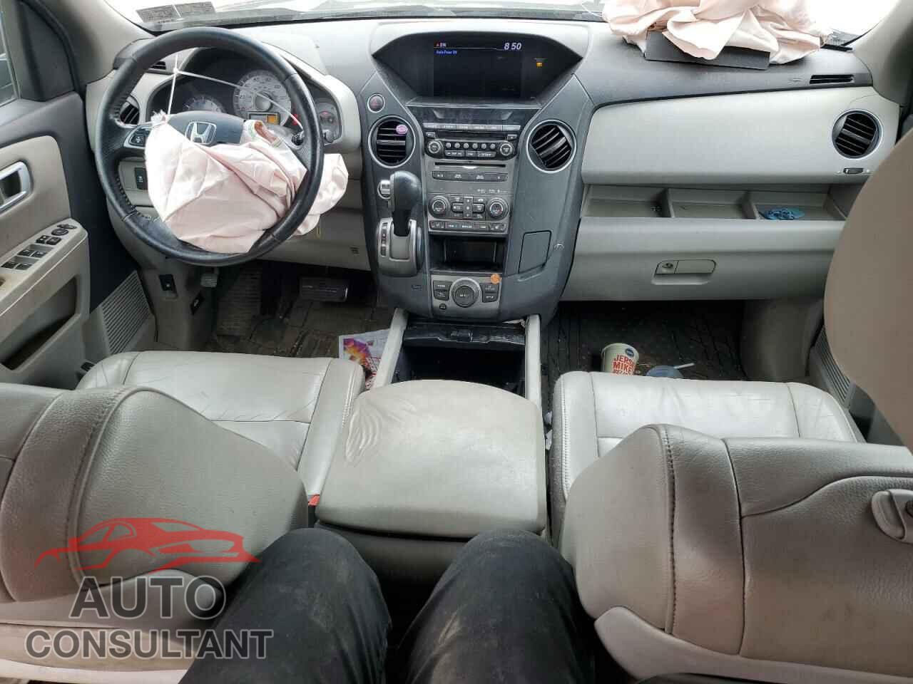 HONDA PILOT 2012 - 5FNYF4H67CB006515