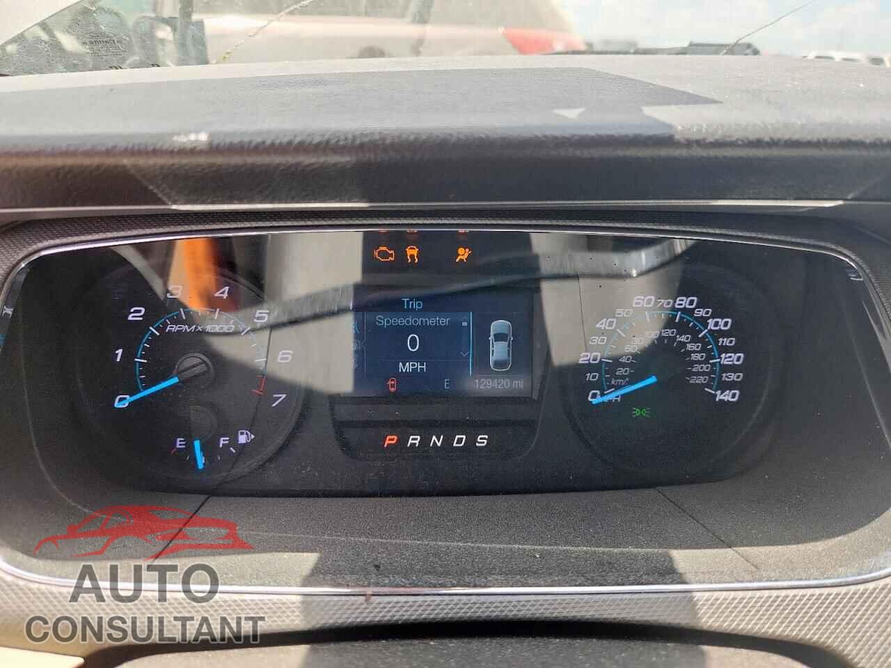 FORD TAURUS 2018 - 1FAHP2D80JG135696