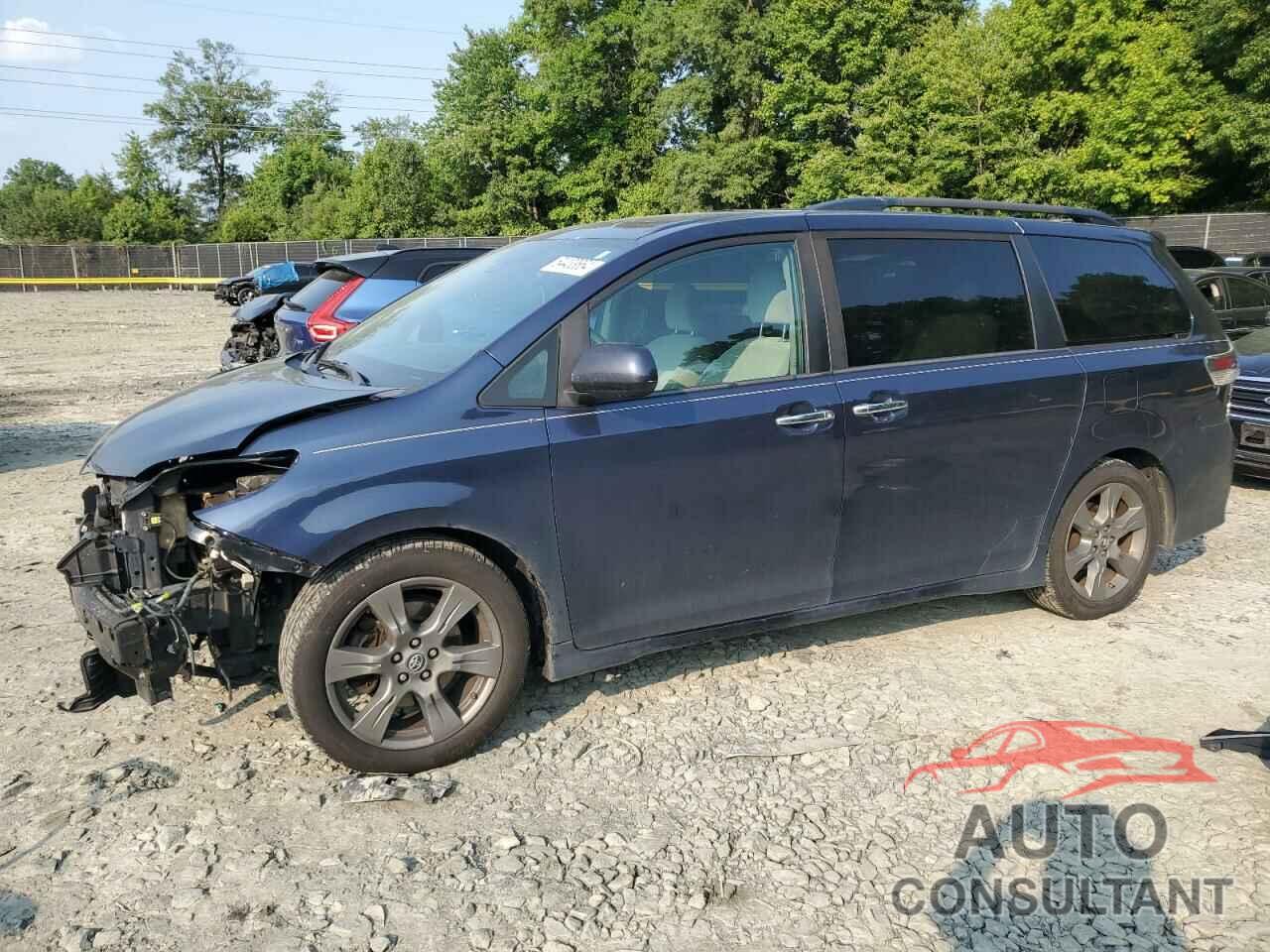 TOYOTA SIENNA 2019 - 5TDXZ3DC8KS980605