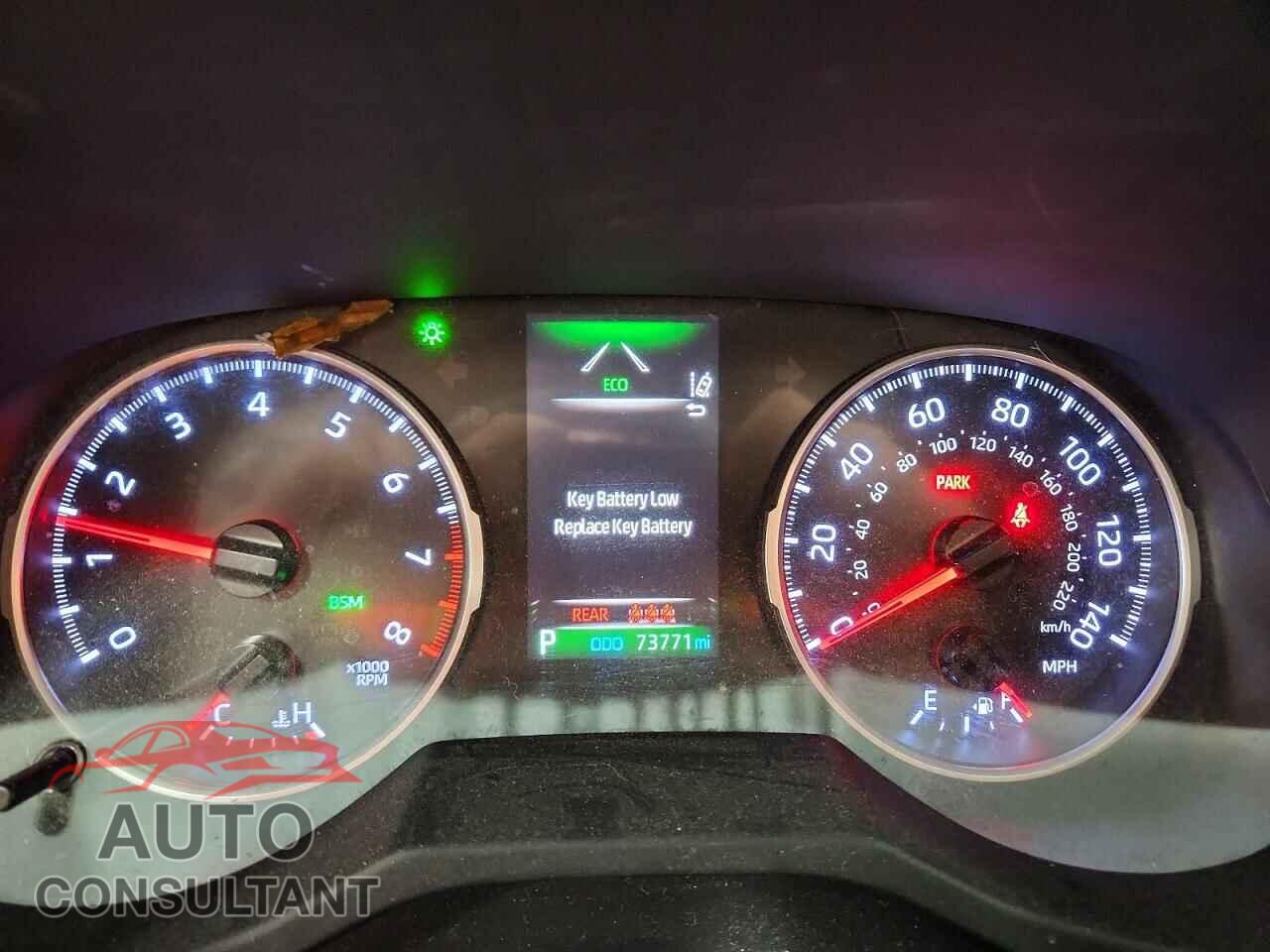 TOYOTA RAV4 2019 - JTMP1RFV8KD502513