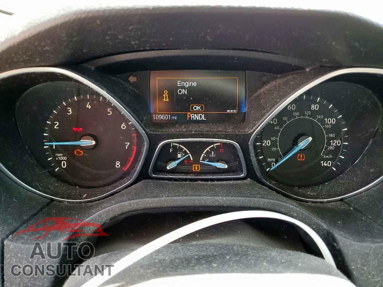 FORD FOCUS 2015 - 1FADP3F23FL230524
