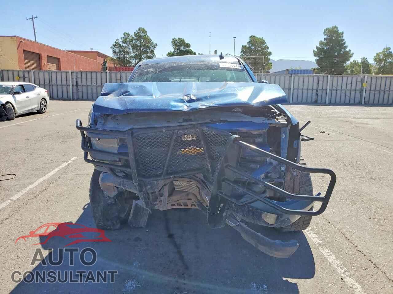 CHEVROLET SILVERADO 2017 - 3GCUKREC2HG147608