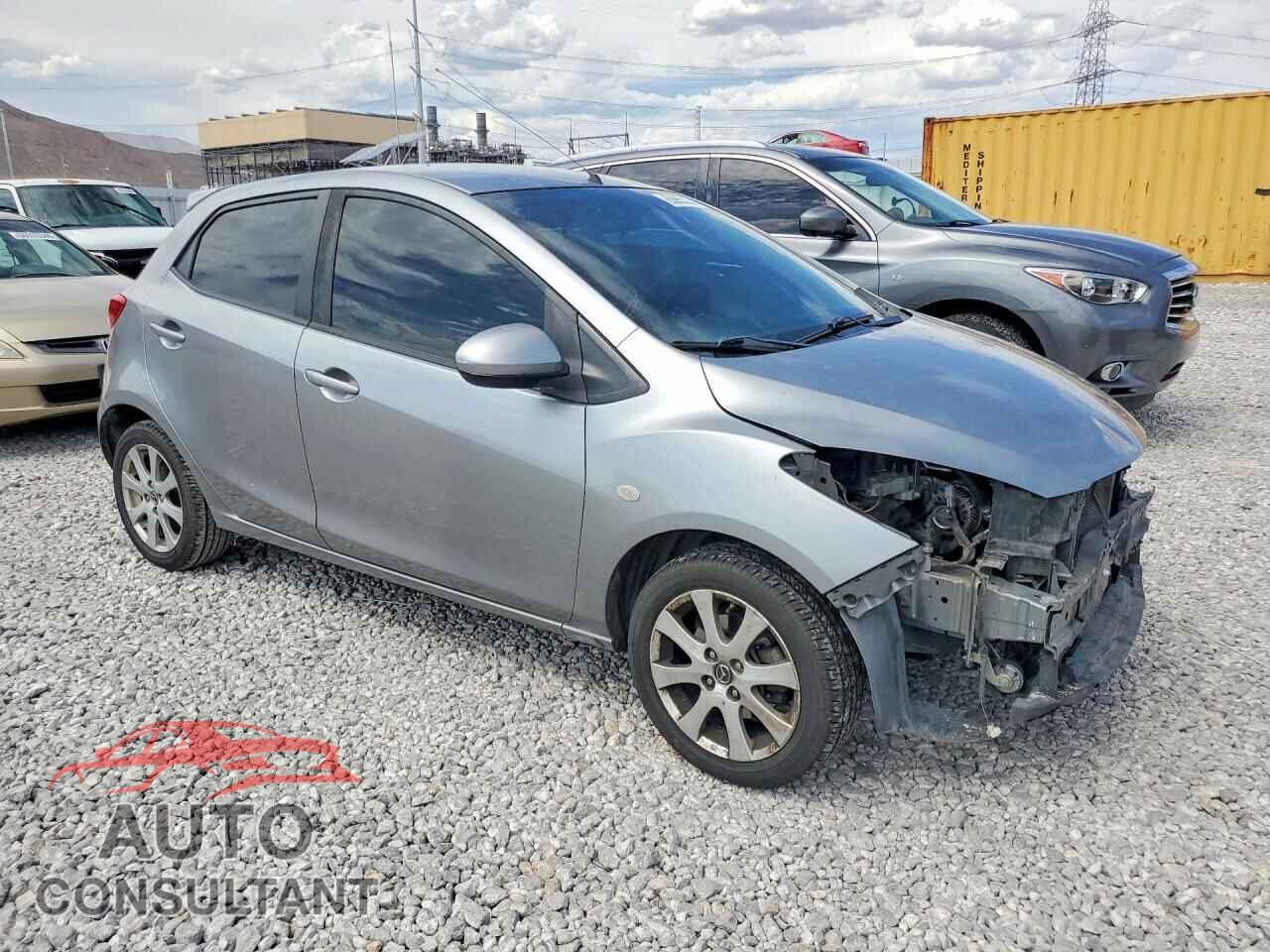 MAZDA 2 2013 - JM1DE1LY7D0158268
