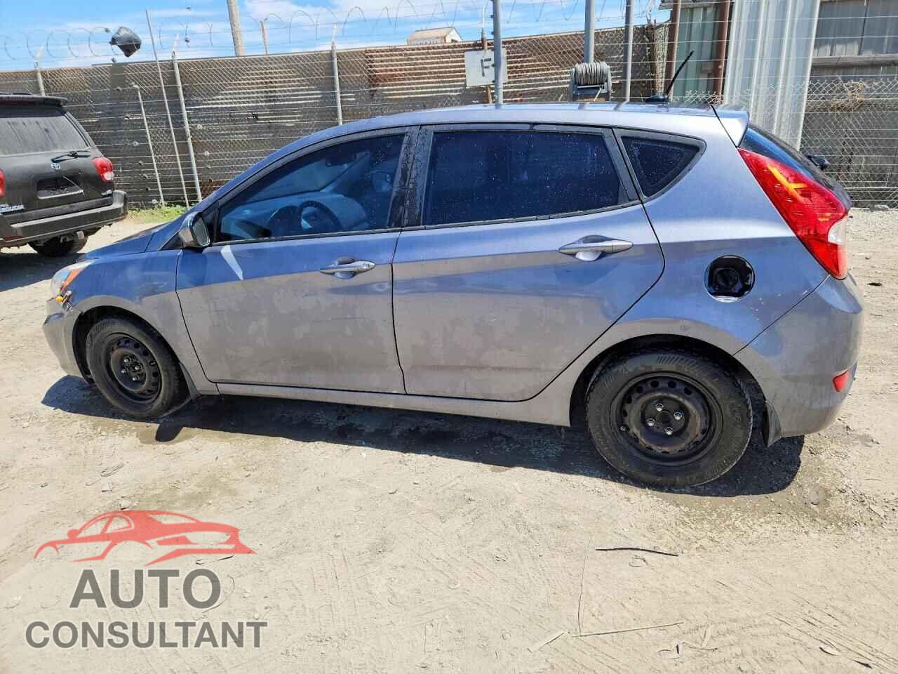 HYUNDAI ACCENT 2017 - KMHCT5AE6HU330897