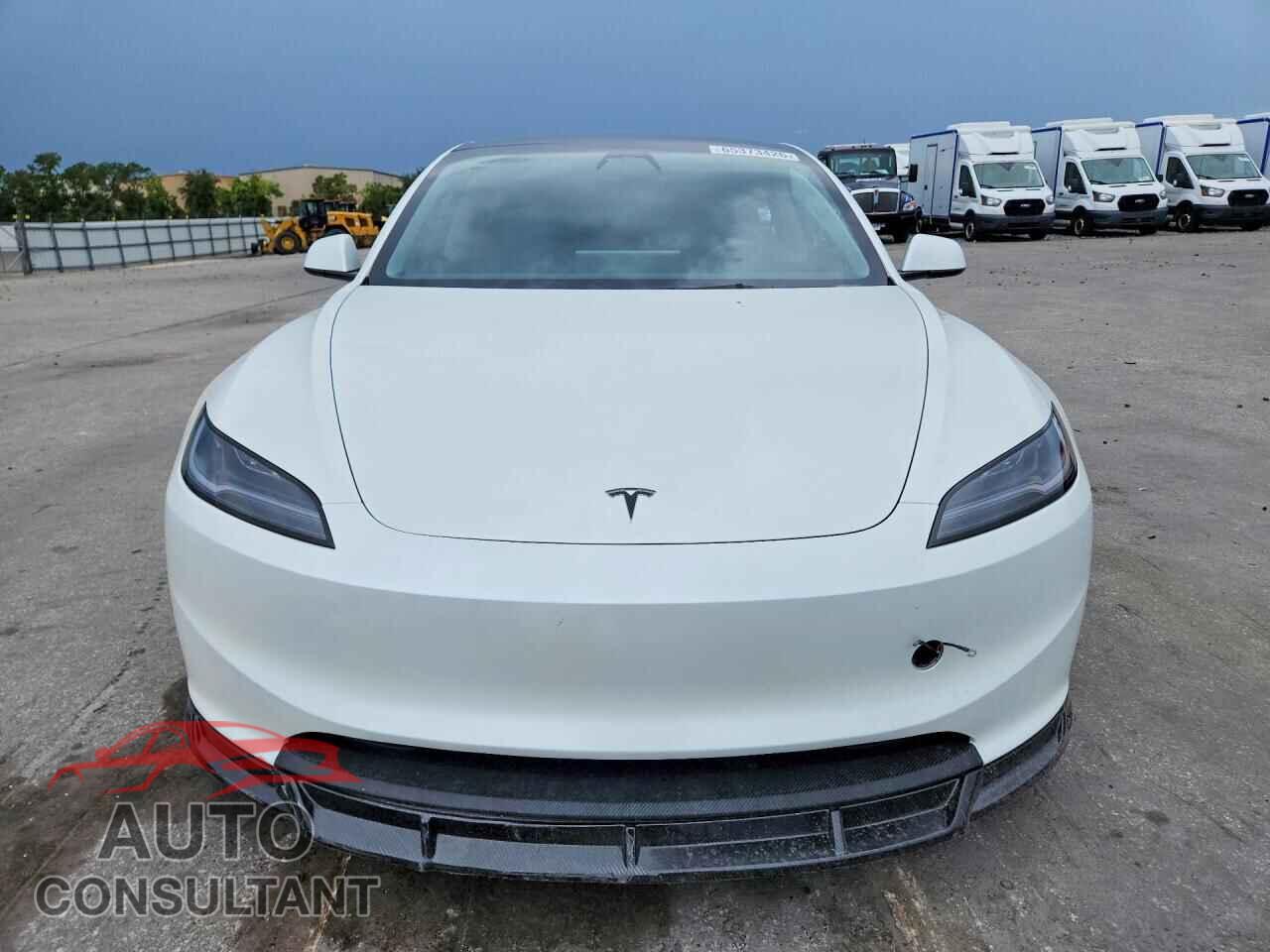 TESLA MODEL 3 2024 - 5YJ3E1EA0RF743763