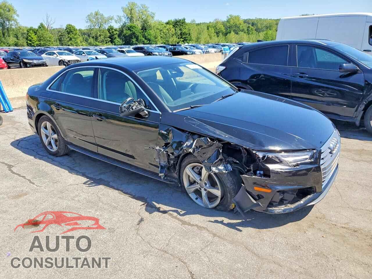 AUDI A4 2019 - WAUDNAF43KA042000