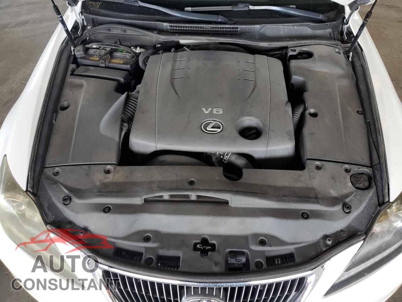 LEXUS IS 2011 - JTHBF5C24B5151316