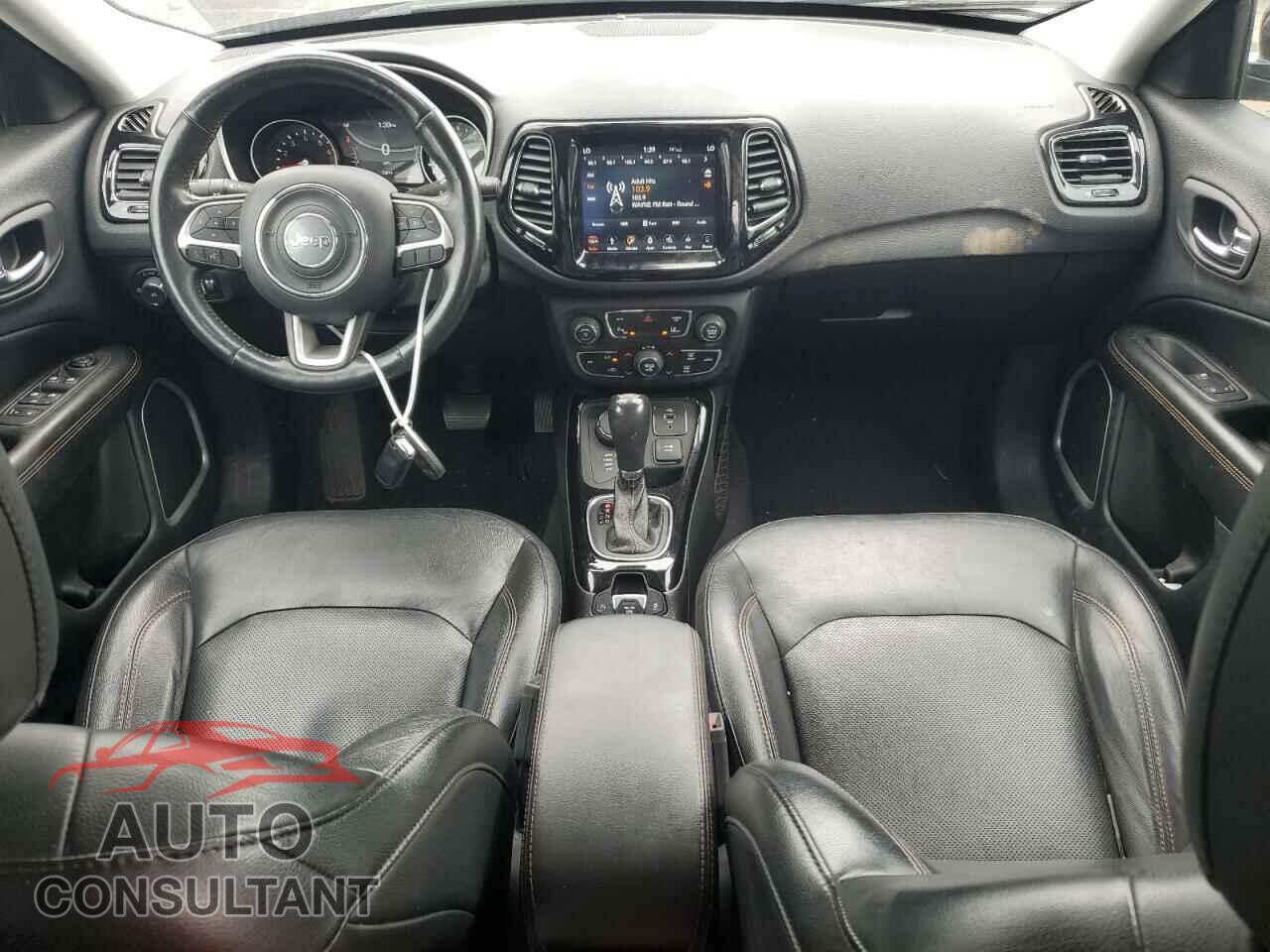 JEEP COMPASS 2018 - 3C4NJDCB5JT341390
